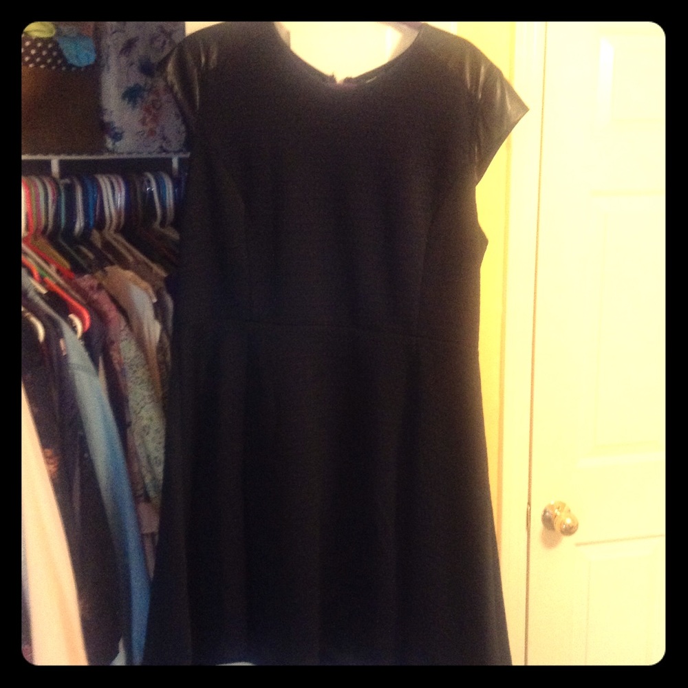 Mossimo Quilted Black Skater Dress NWT